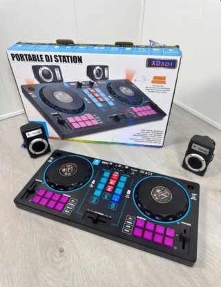 Mesa de mezclas DJ portátil