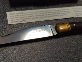 Navaja Laguiole Madera y Latón