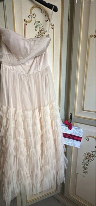 Abito da cerimonia beige