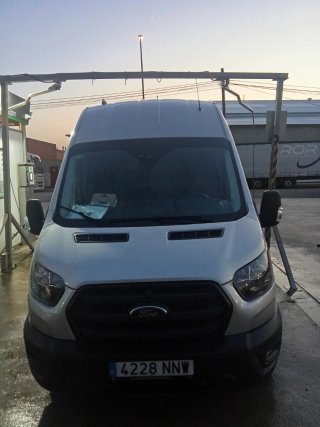 Ford E-Transit 2023