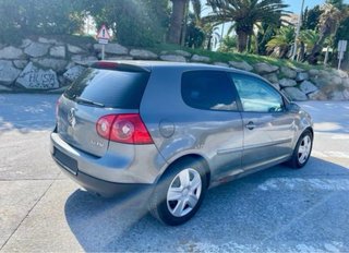 Volkswagen Golf 2004