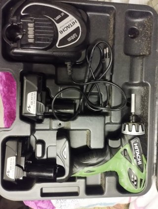 Taladro Atornillador Hitachi 10.8V