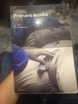 Primers auxilis
