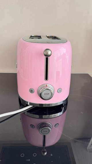Tostadora SMEG Rosa