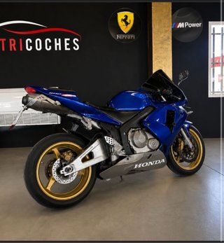 Honda cbr 600 rr