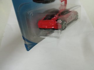 Hot Wheels 2015 Ford Mustang GT Red Edition