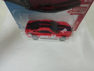 Hot Wheels 2015 Ford Mustang GT Red Edition