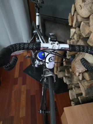 Bicicleta Carbon Knowledge Team