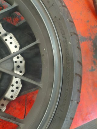 Llantas Delanteras yTraseras Honda CB500X 2016
