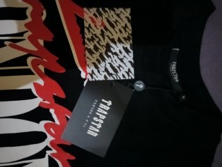 Camiseta Trapstar Talla M Negra y Roja Nueva