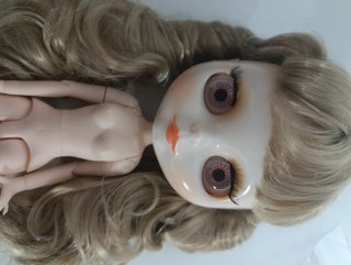 Muñeca Blythe rubia