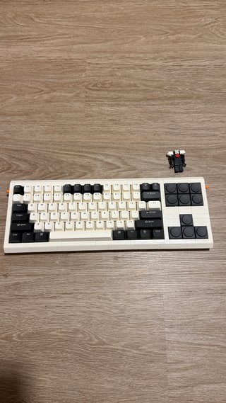 Teclado KBDcraft Sachiel