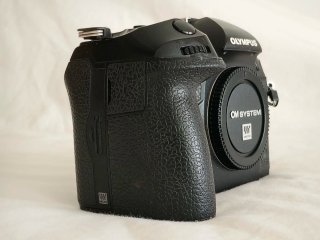 Olympus OM-1 Cámara