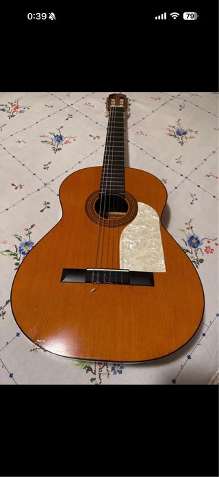 Guitarra Admira modelo Juanita