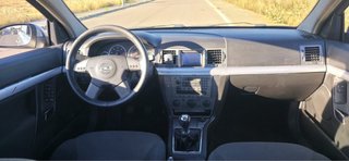 Opel Vectra 2004
