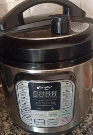 Olla a presión San Ignacio 6L con voz