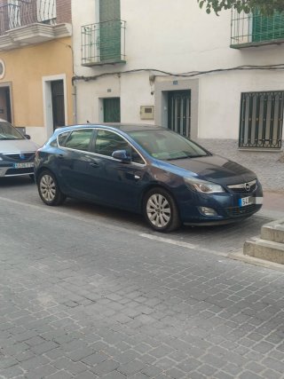 Opel Astra 1.7 2012