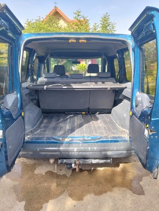 FORD TRANSIT CONNECT 1.8 TDCi – Furgoneta mixta