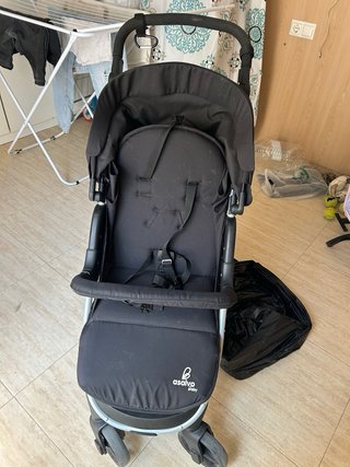 Cochecito de bebé negro