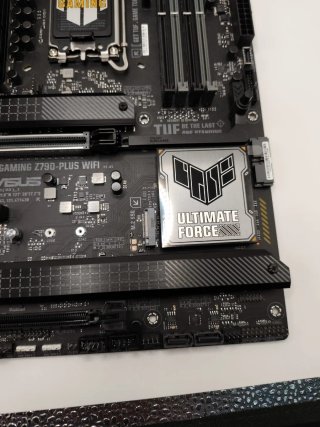 Placa Base ASUS TUF Gaming Z790-Plus WiFi