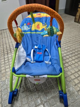 Hamaca bebé Fisher Price con vibración