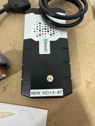 Escáner OBD2 con Bluetooth