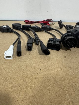 Escáner OBD2 con Bluetooth