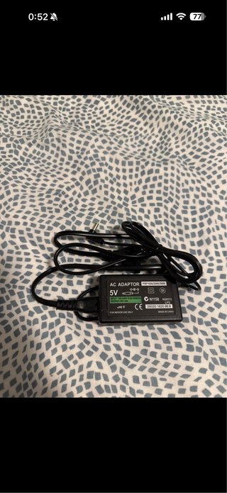 Sony PSP Negra con juegos y accesorios