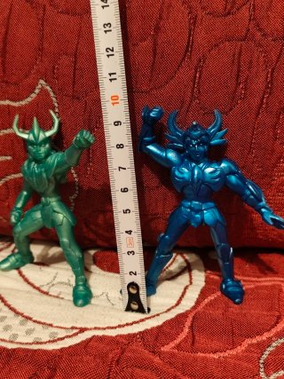Caballeros del Zodiaco Comansi PVC