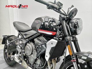 TRIUMPH TRIDENT 660 2023 1313 kms.