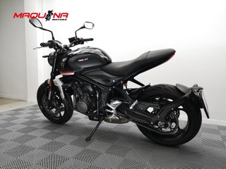 TRIUMPH TRIDENT 660 2023 1313 kms.