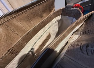 Bolso DIESEL marrón y verde militar