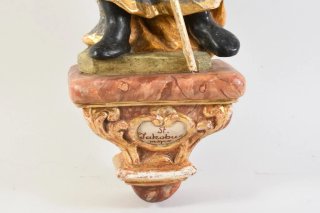 65 cm. Escultura del apóstol Santiago