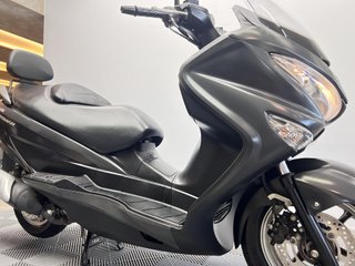 SUZUKI BURGMAN 125 2015 26616 kms.