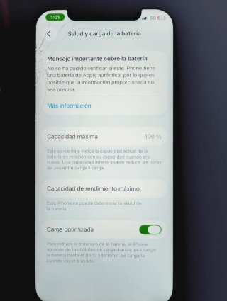 iPhone 12 (PRODUCT)RED