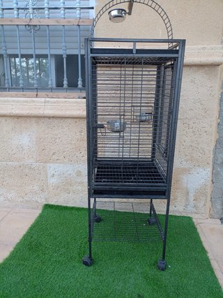 Jaula para Loros y Aves  en muy buen estado