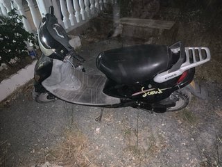 Kymco Agility Scooter Negra