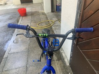 Bicicleta BMX Wipe Azul