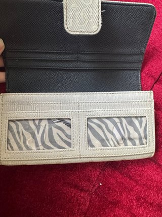 Portafoglio Guess Beige Oro Logo Guess Los Angeles