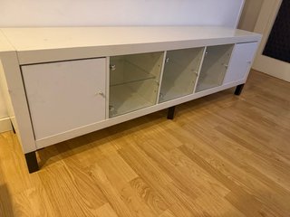 Mueble TV Ikea Kallax 5x1 con puertas vidrio