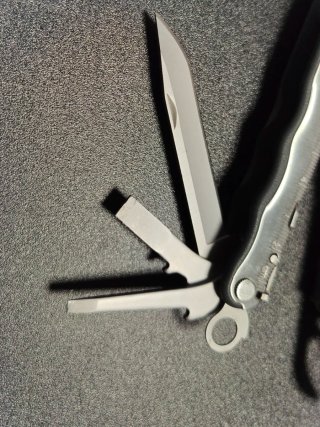 Leatherman Fuse multiherramienta