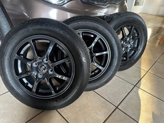 Llantas 14” Toyota Yaris AROS TTD Originales