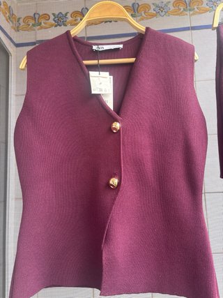 Conjunto Zara Falda y Chaleco Punto Morado