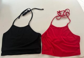 Tops halter negro y rojo