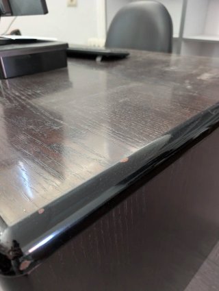 Mesa de oficina grande