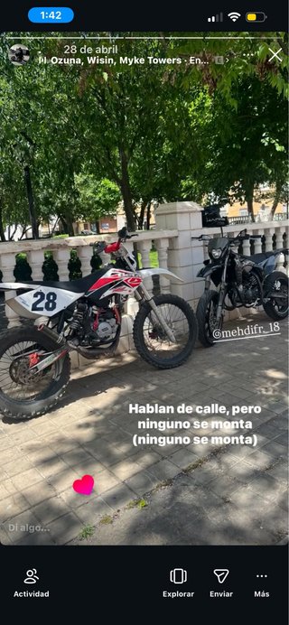 Beta Enduro/Trials Moto Roja y Blanca