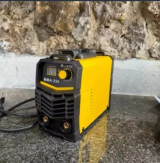 Soldadora MMA 250A nueva a estrenar! Envío IMPOST