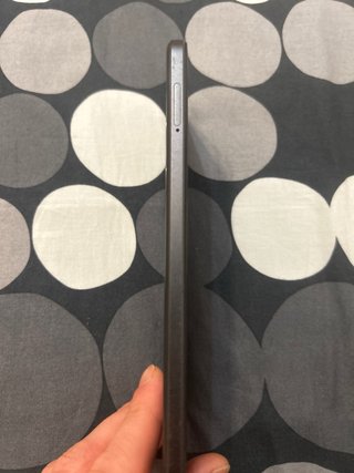OPPO A58 no tiene cargador