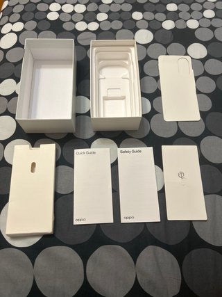 OPPO A58 no tiene cargador