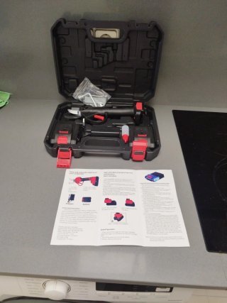 Tijeras de poda 2 baterías!  nuevas! A Estrenar!!!